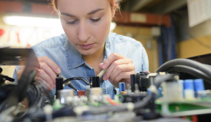 Electronic restoration service Electronic restoration service